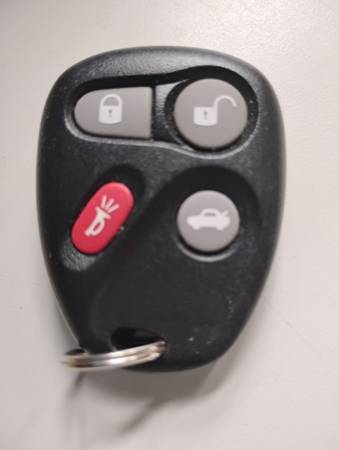 GM OEM Key and Trunk Remote 1
