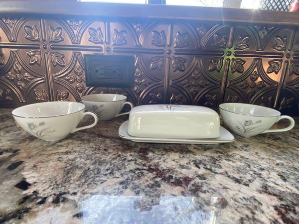 creative royal elegance fine china 1