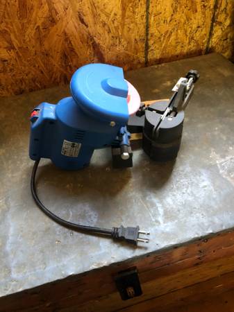 Motorized Chain Saw Sharpener 1