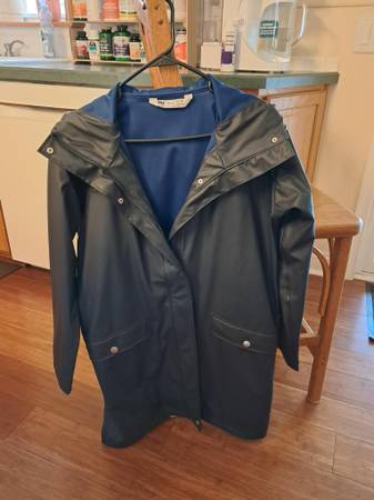 Helly Hansen Women's Raincoat 1