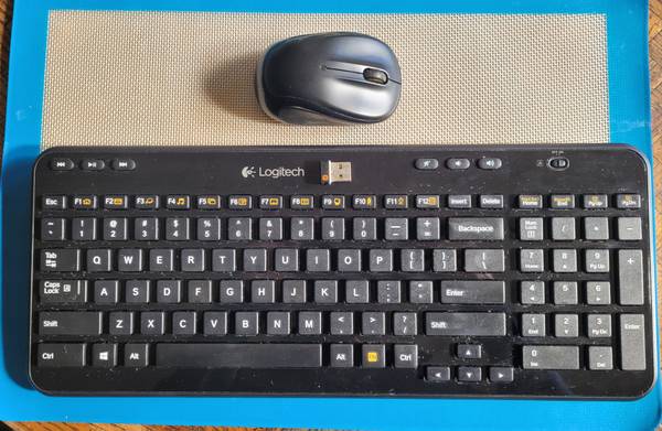 Logitech Wireless K360 Keyboard Mouse Combo W/ Unifying Dongle 1
