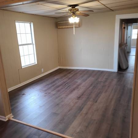 $1300.00 / 3br - 1362ft2 - 2300 West Jefferson street63812881609091120