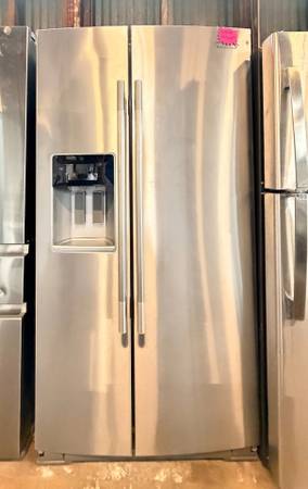 Kitchen Aid Side by side Counter depth Refr 1
