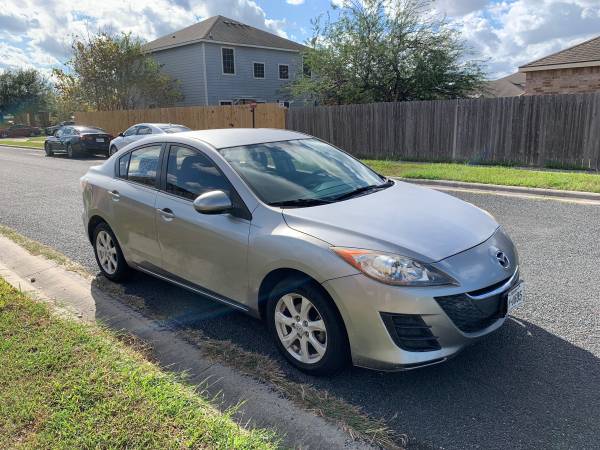2010 Mazda 3 1