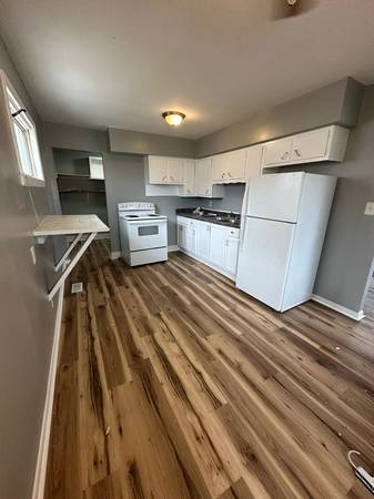 3330 Laurel st - DIR 1