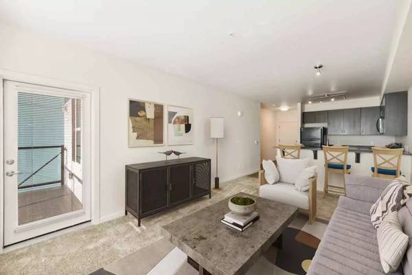 $1,499 / 1hab - 807ft2 - ¡Recién renovado! ¡Listo para mudarse! ¡No se lo pierda! (Portland)63831753189251121