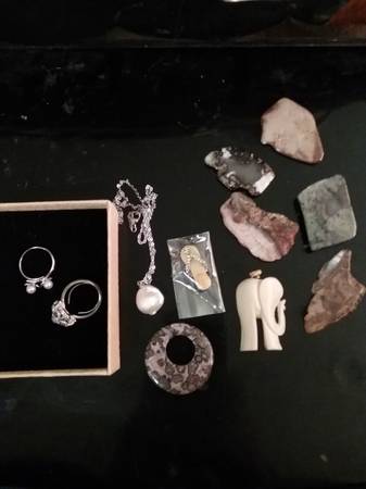 Vintage bone agate stone jewelry  pendants rings lot 1