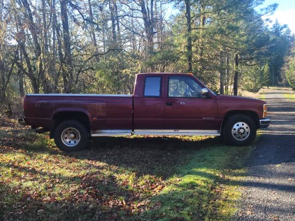 1989 Chevy 3500 2WD Dually 1