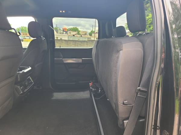 2023 Ford F-150 XLT 5.0L - Photo 11