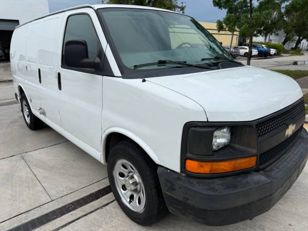 2014 Chevrolet express 1500 - Photo 3