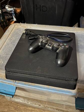 PS4 console 1