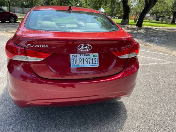 2012 Hyundai Elantra GLS - $6,995 (Salado)63621923130881123