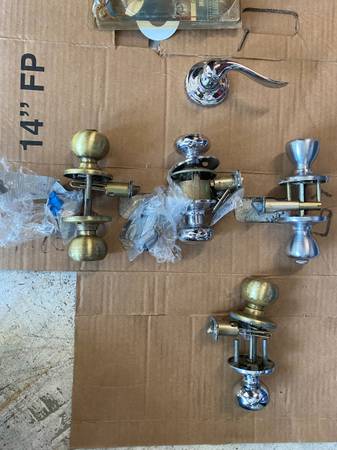 Door Knobs and Door Handle 1