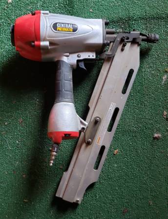Framing Nail Gun - Central Pneumatic 1