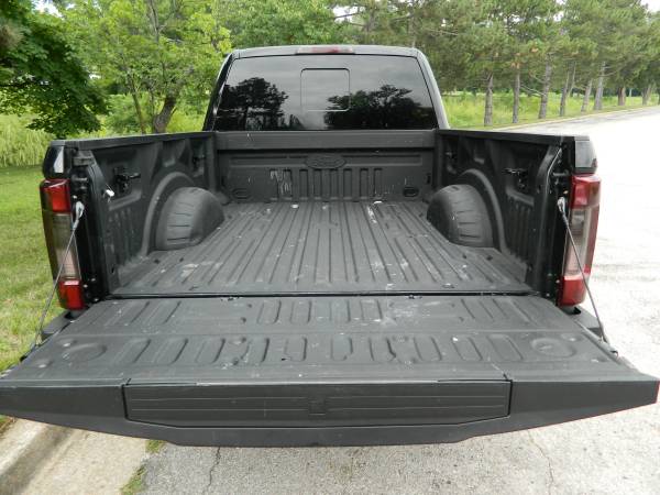 2019 Ford F250 Lariat FX4 - Photo 9