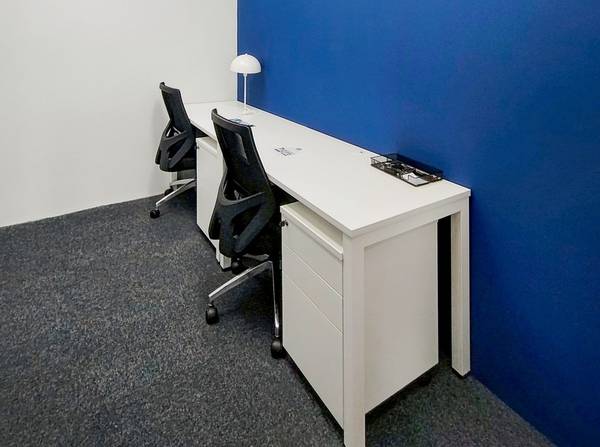 Creative office space | calm, bright, and ready 1
