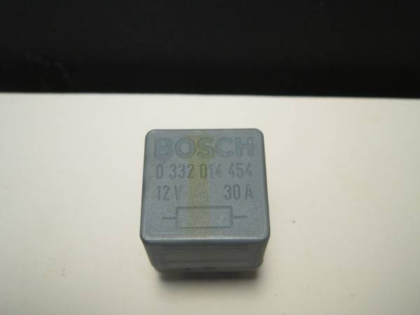 Bosch Relay 0332019451 BMW Fuel Pump E30, E36, E46 E30, E36, E46 E28 1