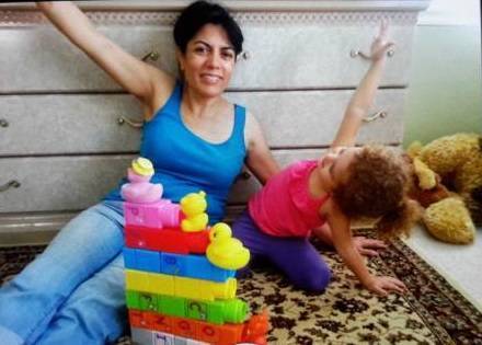 Cuidado infantil en el hogar de Shakie (Gilbert (Elliot y McQueen))