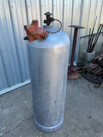 Propane tank 1