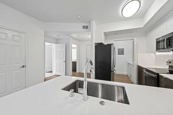 $3,441 / 1br - 546ft2 - 1/BD, Balcón o Patio, Planos de Piso Espaciosos (cupertino)63667994755843123