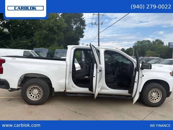 2019 Chevrolet Silverado 1500 Crew - Photo 11