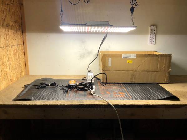 Grow Light  NIB, 48"Heat Mat, Nearpow Dual Plug Timer 1