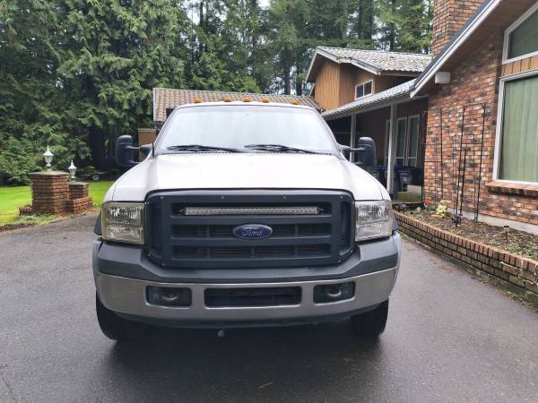 2006 Ford F550 Flat Deck 1