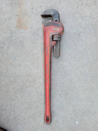 Pipe Wrench 1