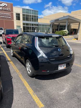 2014 Nissan Leaf 100% electric EV - $4,250 (Wisconsin Dells)63625030020867121