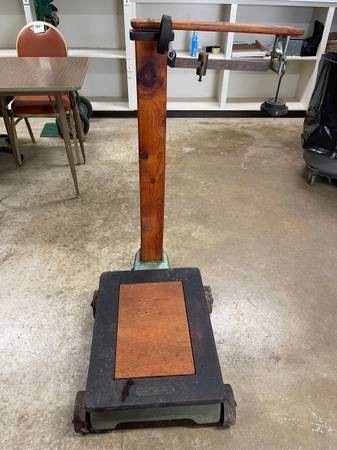 Antique Platform Grain Scale 1