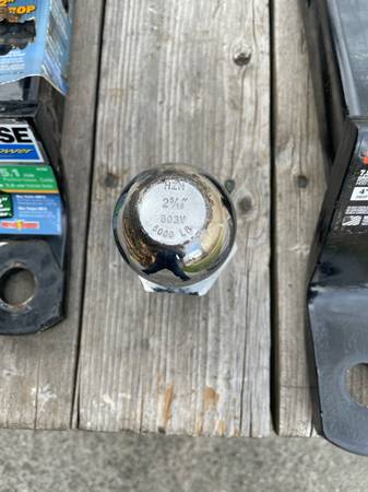 Brand newHeavy duty hitchs all very nice 1