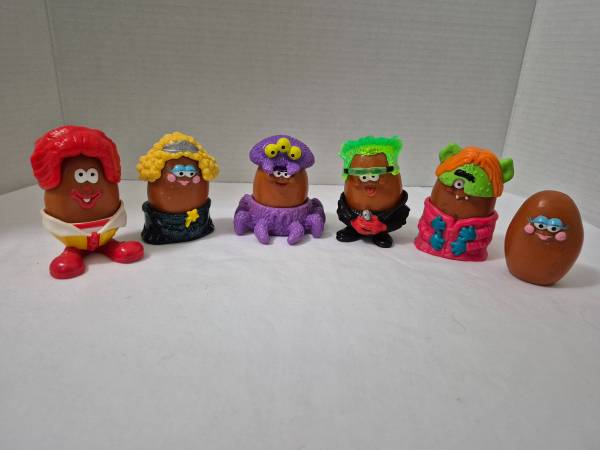 Vintage McDonalds 1996 Nugget Buddies 1