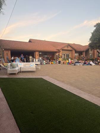 Yard sale photo