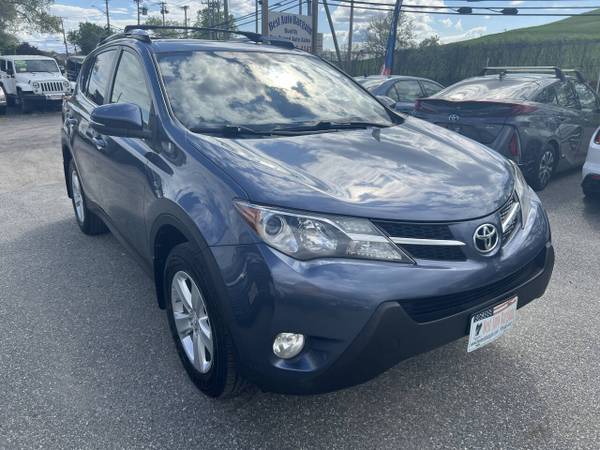 2013 TOYOTA RAV4 4WD, EFICIENTE EN COMBUSTIBLE, UN SOLO DUEÑO, TOTALMENTE EQUIPADO, CÁMARA DE REVERSA - $13,995 (Lowell MA 978-761-5843)63615352829825123