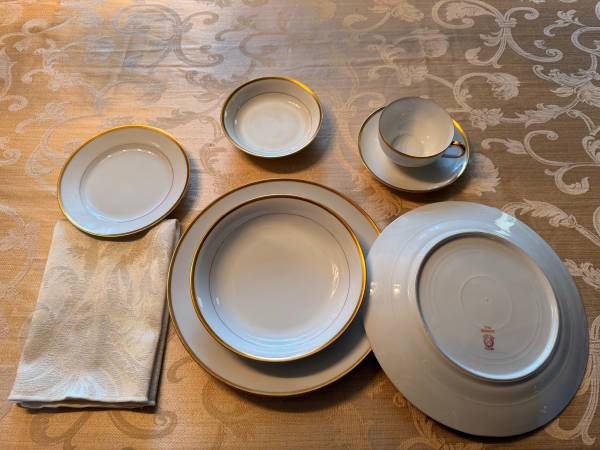 88pc Antique Noritake China Dinnerware Set - Nippon Gold Trim 1