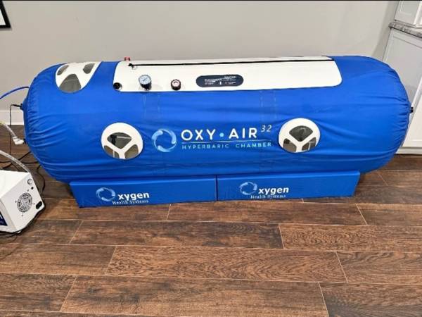 Hyperbaric Oxygen Chamber 32 Inches 1.4 ATA 1