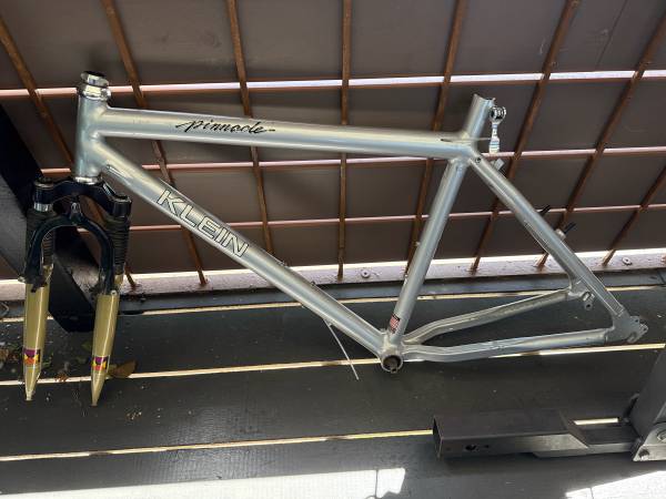 Klein Pinnacle Frame 1
