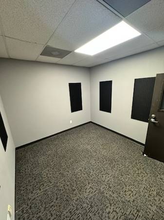$450 GET 1 MONTH FREE- Live Rehearsal Month to Month Studios Available NOW (Long Beach)63840107323651123