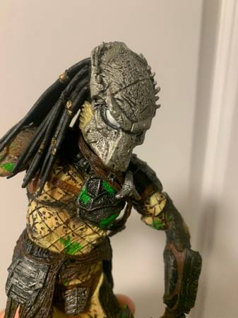 Neca RARE 2008 Alien & Predator Figures AVP 1