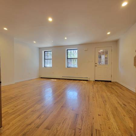 $3,995 / 3br - Duplex, washer/dryer, dishwasher, no broker fee, ready for move-in (Bed-Stuy)64033290813570121
