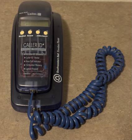 Vintage Southwestern Bell Telephone Good Condition - collectibles