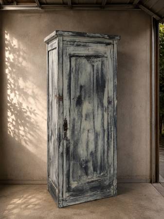Closet single door 1