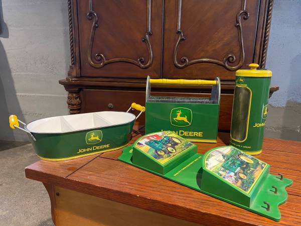 John Deere items 1