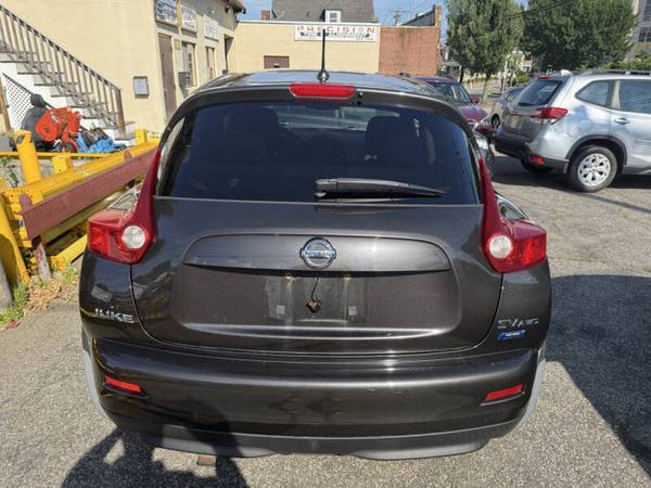 2013 Nissan Juke SV*62K MI*AUTOMÁTICO*4X4*TECHO solar*CÁMARA de REVERSA*HISTORIAL LIMPIO! - $8,900 (Arlington, MA)63482305718529122