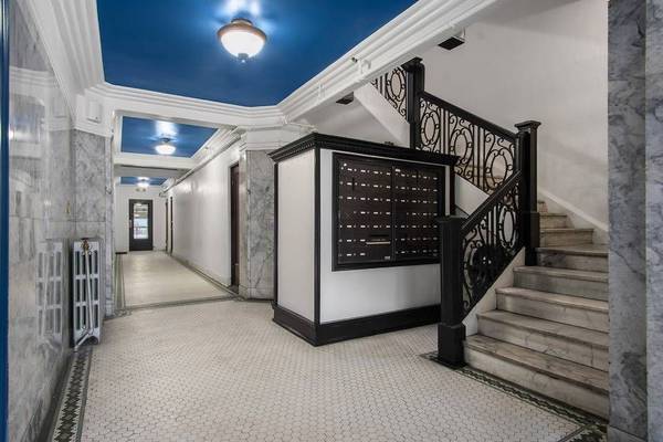 $984 / 325ft2 - Studio in Downtown SLC starting under $1,000 @ Renew on Temple (City Creek)63674190985603120