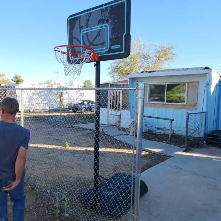 basketball hoop 1