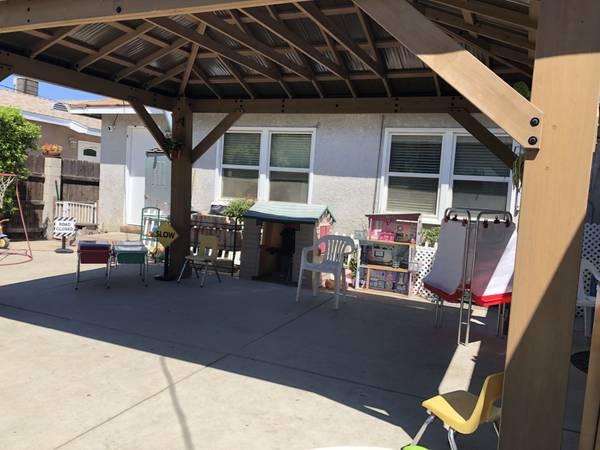 HAPPY CHILDCARE (WINNETKA, CANOGA PARK, WOODLAND HILLS, WEST HILLS)