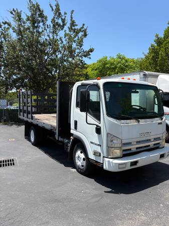 2008 Isuzu NPR - Photo 6