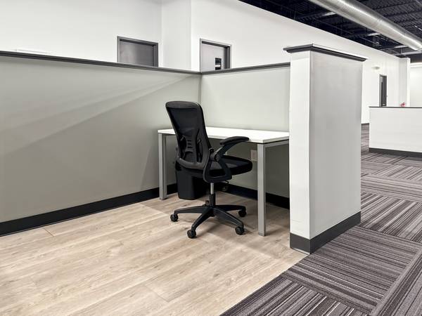 Creative office space | calm, bright, and ready 1