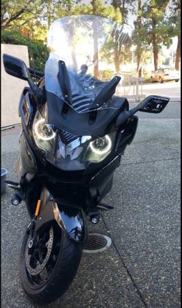 BMW motorcycle K1600B